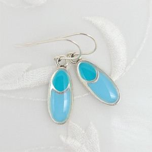 Antique-Silver-Elongated-Oval-Earrings-with-Dark-Blue-and-Light-Blue-Resin-2