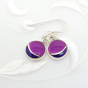 Antique-Silver-Round-Earrings-with-Transparent-Fuchsia-and-Purple-Resin-2