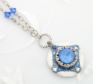 Antique-Silver-Round-Flat-Pendant-Necklace-with-Colored-Filigree-and-Blue-Swarovski-Crystal-1